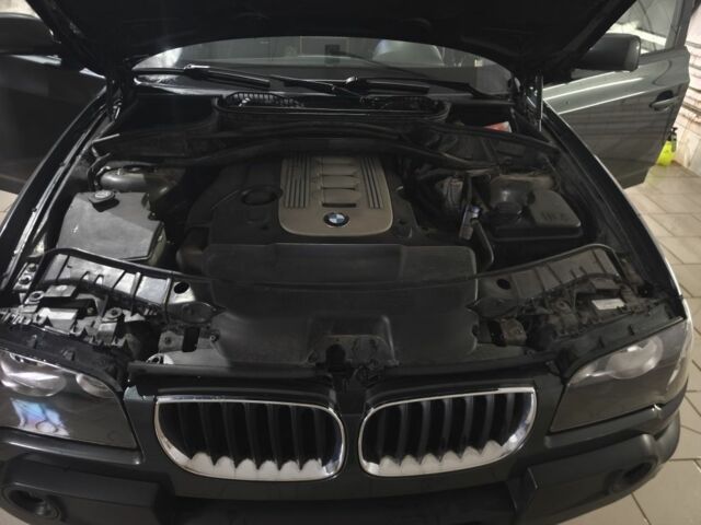 Зеленый БМВ Х3, объемом двигателя 3 л и пробегом 426 тыс. км за 6000 $, фото 12 на Automoto.ua