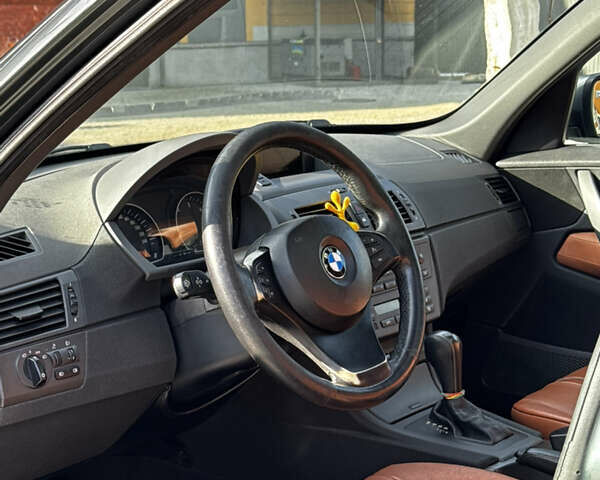 Зеленый БМВ Х3, объемом двигателя 2.99 л и пробегом 296 тыс. км за 9999 $, фото 17 на Automoto.ua