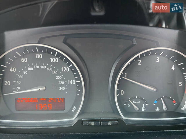 Зеленый БМВ Х3, объемом двигателя 2 л и пробегом 340 тыс. км за 8700 $, фото 12 на Automoto.ua