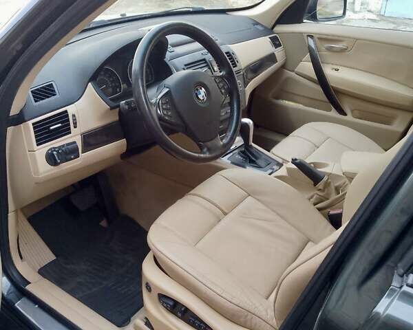 Зеленый БМВ Х3, объемом двигателя 3 л и пробегом 368 тыс. км за 9800 $, фото 2 на Automoto.ua