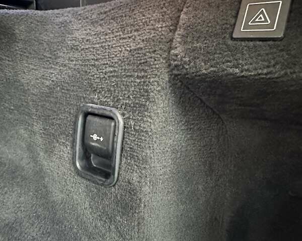 Зелений БМВ Х3, об'ємом двигуна 3 л та пробігом 308 тис. км за 8999 $, фото 14 на Automoto.ua