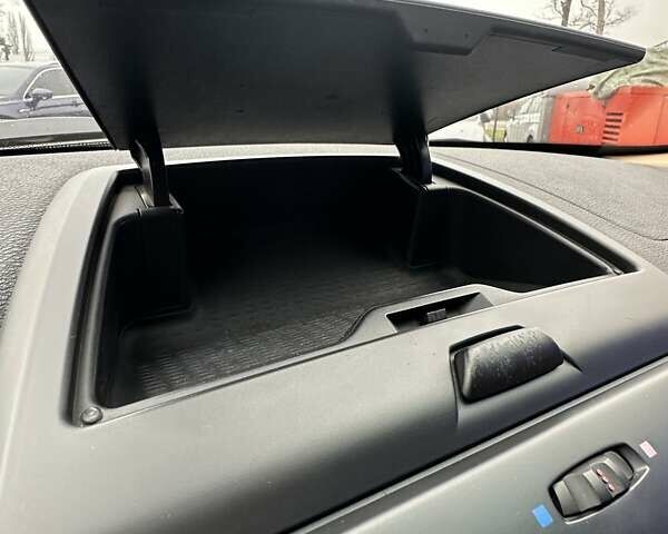 Зелений БМВ Х3, об'ємом двигуна 3 л та пробігом 308 тис. км за 8999 $, фото 31 на Automoto.ua