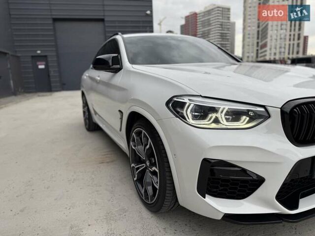 Белый БМВ X4 M, объемом двигателя 2.99 л и пробегом 69 тыс. км за 54900 $, фото 13 на Automoto.ua
