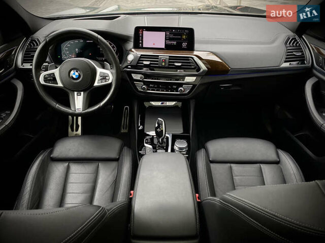 Черный БМВ X4 M, объемом двигателя 2.99 л и пробегом 33 тыс. км за 52800 $, фото 30 на Automoto.ua