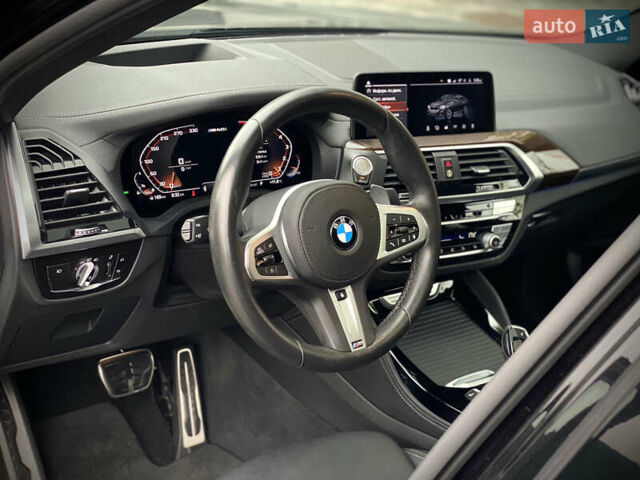 Черный БМВ X4 M, объемом двигателя 2.99 л и пробегом 33 тыс. км за 52800 $, фото 16 на Automoto.ua