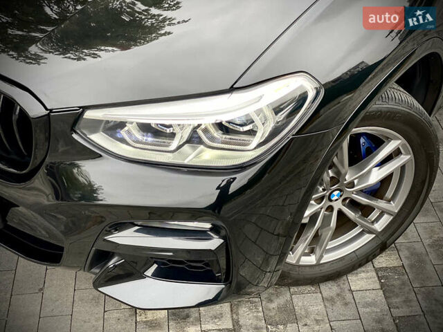 Черный БМВ X4 M, объемом двигателя 2.99 л и пробегом 33 тыс. км за 52800 $, фото 5 на Automoto.ua