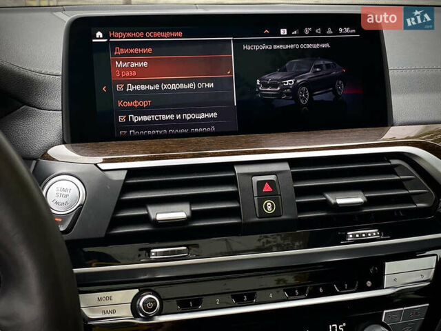 Черный БМВ X4 M, объемом двигателя 2.99 л и пробегом 33 тыс. км за 52800 $, фото 37 на Automoto.ua