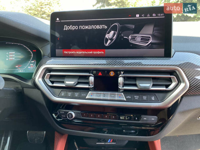Черный БМВ X4 M, объемом двигателя 2.99 л и пробегом 3 тыс. км за 86000 $, фото 44 на Automoto.ua