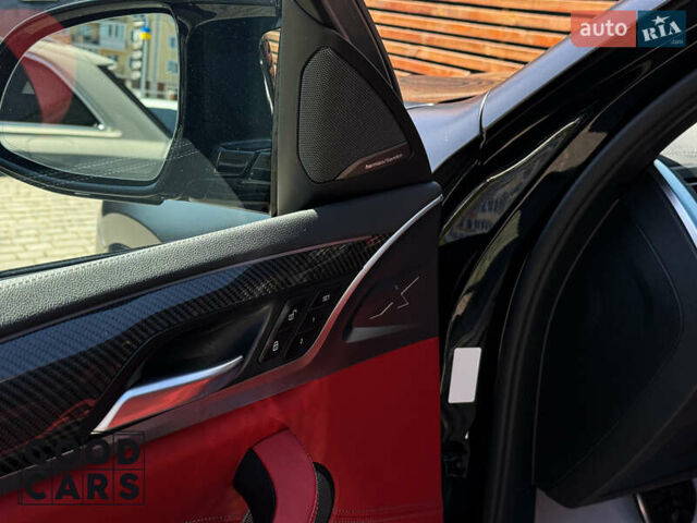 Черный БМВ X4 M, объемом двигателя 3 л и пробегом 15 тыс. км за 86000 $, фото 17 на Automoto.ua