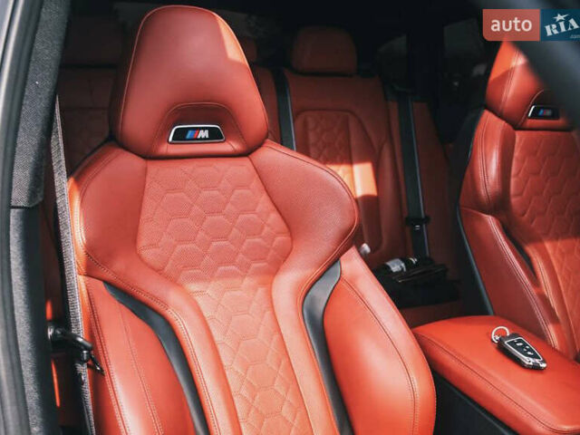 Черный БМВ X4 M, объемом двигателя 3 л и пробегом 87 тыс. км за 58700 $, фото 10 на Automoto.ua