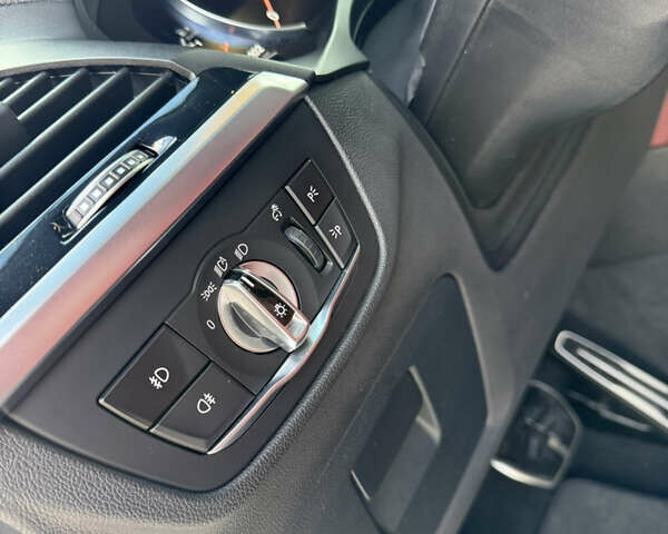 Сірий БМВ X4 M, об'ємом двигуна 3 л та пробігом 116 тис. км за 47700 $, фото 21 на Automoto.ua