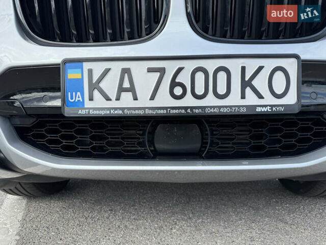 Сірий БМВ X4 M, об'ємом двигуна 3 л та пробігом 116 тис. км за 47700 $, фото 8 на Automoto.ua