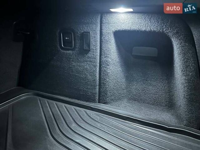 Серый БМВ X4 M, объемом двигателя 2.99 л и пробегом 54 тыс. км за 65000 $, фото 40 на Automoto.ua