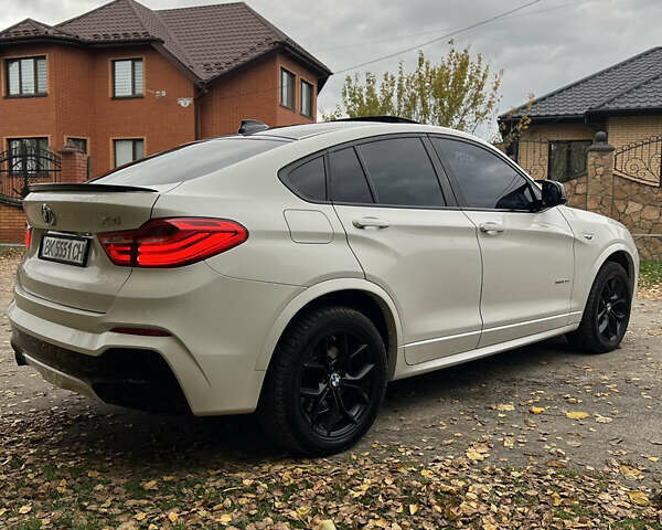 Белый БМВ Х4, объемом двигателя 2 л и пробегом 273 тыс. км за 22000 $, фото 3 на Automoto.ua