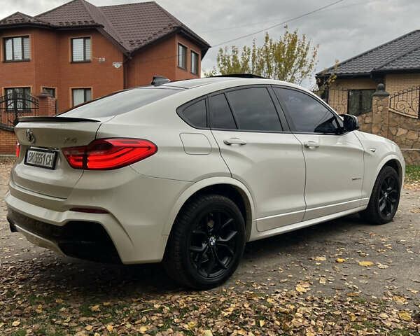 Белый БМВ Х4, объемом двигателя 2 л и пробегом 270 тыс. км за 22500 $, фото 2 на Automoto.ua