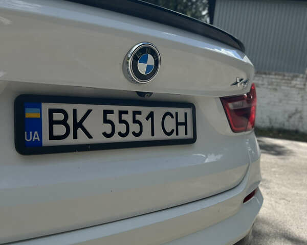 Белый БМВ Х4, объемом двигателя 2 л и пробегом 268 тыс. км за 23800 $, фото 15 на Automoto.ua