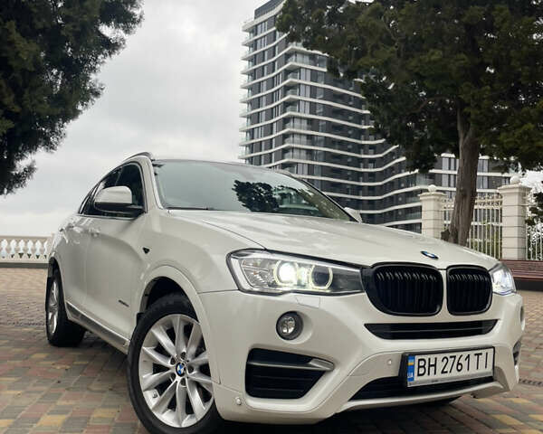 Белый БМВ Х4, объемом двигателя 2 л и пробегом 202 тыс. км за 25500 $, фото 1 на Automoto.ua