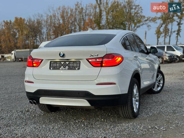 Белый БМВ Х4, объемом двигателя 2 л и пробегом 122 тыс. км за 22500 $, фото 3 на Automoto.ua