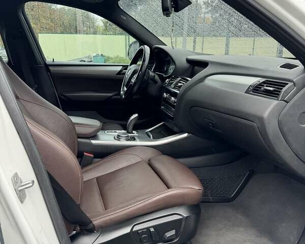 Белый БМВ Х4, объемом двигателя 2 л и пробегом 124 тыс. км за 20500 $, фото 8 на Automoto.ua