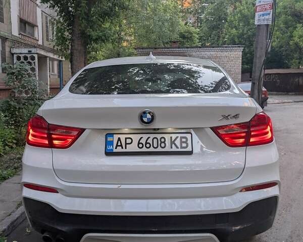 БМВ Х4 2015 в Запорожье на Automoto.ua Белый БМВ Х4, объемом двигателя 2 л и пробегом 153 тыс. км за 22700 $, фото 4 на Automoto.ua