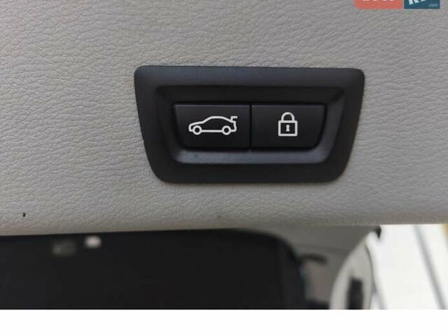 Белый БМВ Х4, объемом двигателя 2 л и пробегом 200 тыс. км за 17750 $, фото 12 на Automoto.ua