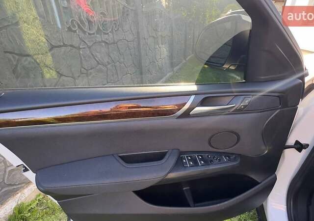 Білий БМВ Х4, об'ємом двигуна 2 л та пробігом 176 тис. км за 18500 $, фото 32 на Automoto.ua