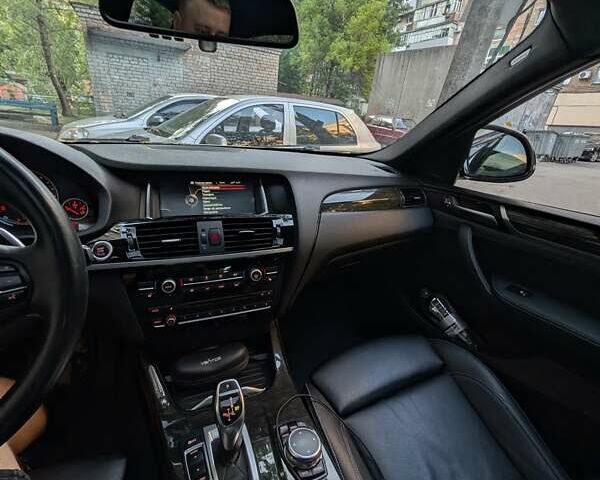 БМВ Х4 2015 в Запорожье на Automoto.ua Белый БМВ Х4, объемом двигателя 2 л и пробегом 153 тыс. км за 22700 $, фото 2 на Automoto.ua