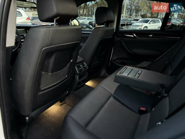 Белый БМВ Х4, объемом двигателя 2 л и пробегом 122 тыс. км за 22500 $, фото 15 на Automoto.ua