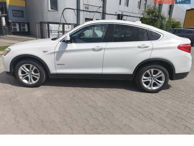 Белый БМВ Х4, объемом двигателя 2 л и пробегом 200 тыс. км за 17750 $, фото 1 на Automoto.ua