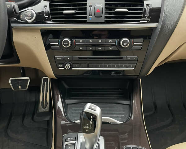 Белый БМВ Х4, объемом двигателя 2 л и пробегом 202 тыс. км за 25500 $, фото 21 на Automoto.ua