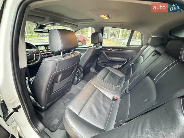 Білий БМВ Х4, об'ємом двигуна 2 л та пробігом 129 тис. км за 24800 $, фото 32 на Automoto.ua