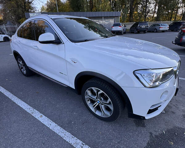Белый БМВ Х4, объемом двигателя 2 л и пробегом 218 тыс. км за 22500 $, фото 3 на Automoto.ua