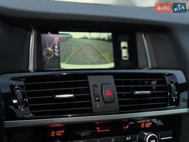 Белый БМВ Х4, объемом двигателя 2 л и пробегом 122 тыс. км за 22500 $, фото 13 на Automoto.ua