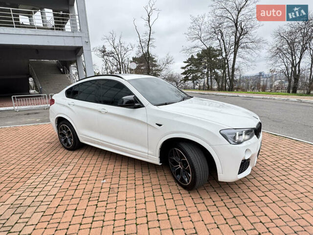 Білий БМВ Х4, об'ємом двигуна 2 л та пробігом 129 тис. км за 24800 $, фото 16 на Automoto.ua