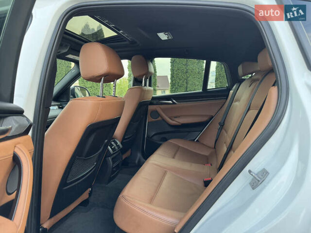 Білий БМВ Х4, об'ємом двигуна 2.98 л та пробігом 227 тис. км за 19500 $, фото 18 на Automoto.ua