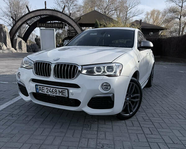 Білий БМВ Х4, об'ємом двигуна 2.98 л та пробігом 110 тис. км за 27000 $, фото 1 на Automoto.ua
