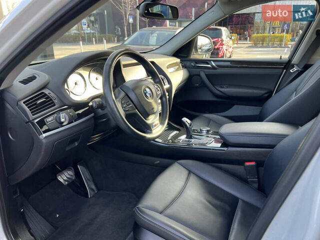 БМВ Х4 2016 у Києві на Automoto.ua Білий БМВ Х4, об'ємом двигуна 2 л та пробігом 106 тис. км за 21900 $, фото 14 на Automoto.ua