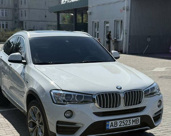 Белый БМВ Х4, объемом двигателя 2 л и пробегом 144 тыс. км за 26500 $, фото 22 на Automoto.ua