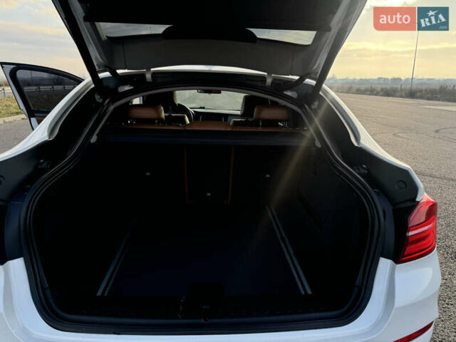 Белый БМВ Х4, объемом двигателя 2 л и пробегом 140 тыс. км за 17800 $, фото 36 на Automoto.ua