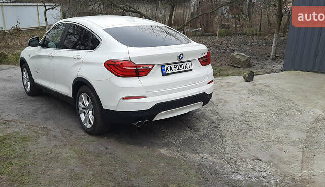 Белый БМВ Х4, объемом двигателя 2 л и пробегом 165 тыс. км за 26500 $, фото 11 на Automoto.ua