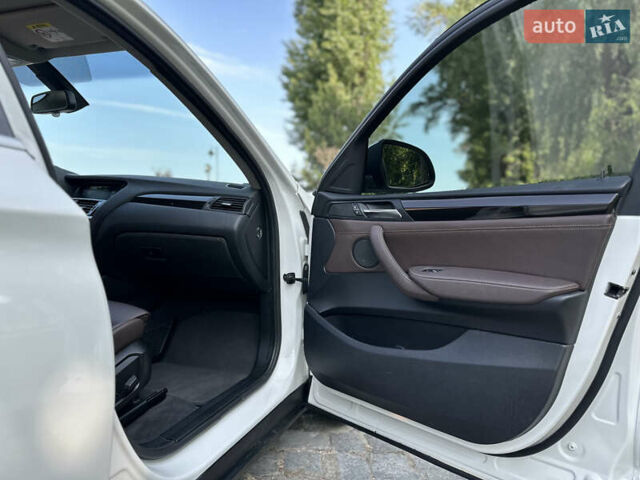 Белый БМВ Х4, объемом двигателя 2 л и пробегом 63 тыс. км за 27700 $, фото 61 на Automoto.ua