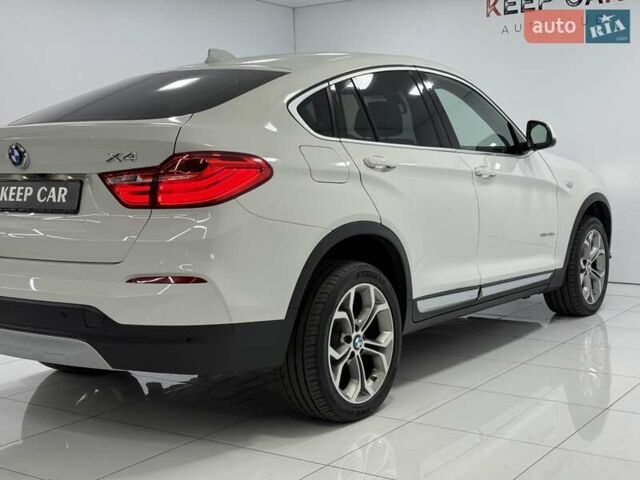 Белый БМВ Х4, объемом двигателя 2 л и пробегом 166 тыс. км за 24000 $, фото 14 на Automoto.ua