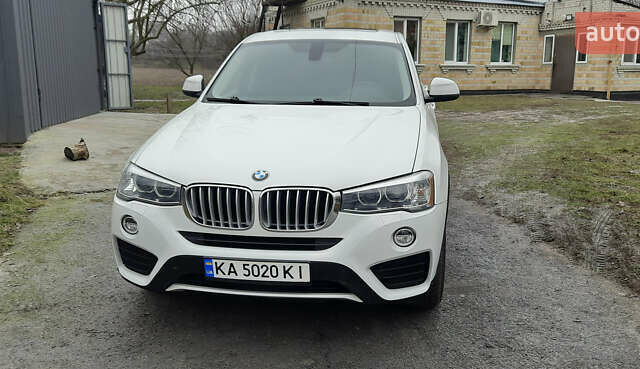 Белый БМВ Х4, объемом двигателя 2 л и пробегом 165 тыс. км за 26500 $, фото 10 на Automoto.ua