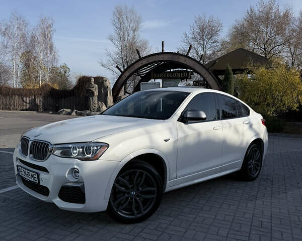 Білий БМВ Х4, об'ємом двигуна 2.98 л та пробігом 110 тис. км за 27000 $, фото 7 на Automoto.ua