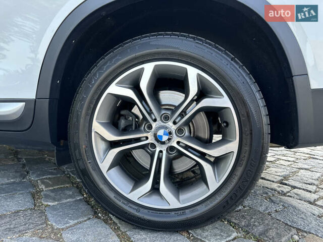 Белый БМВ Х4, объемом двигателя 2 л и пробегом 63 тыс. км за 27700 $, фото 17 на Automoto.ua