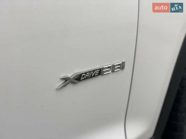 Белый БМВ Х4, объемом двигателя 2 л и пробегом 115 тыс. км за 21900 $, фото 9 на Automoto.ua