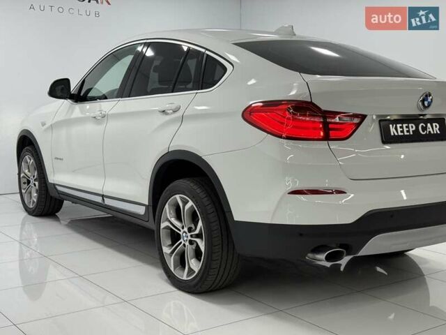 Белый БМВ Х4, объемом двигателя 2 л и пробегом 166 тыс. км за 24000 $, фото 13 на Automoto.ua