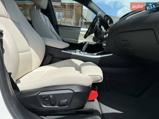 Белый БМВ Х4, объемом двигателя 2 л и пробегом 163 тыс. км за 23500 $, фото 31 на Automoto.ua