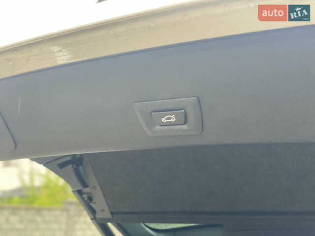 Белый БМВ Х4, объемом двигателя 2 л и пробегом 115 тыс. км за 21900 $, фото 6 на Automoto.ua