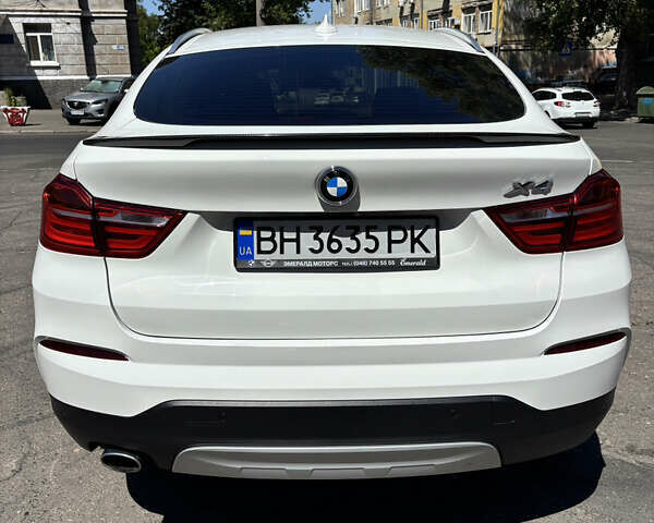 Белый БМВ Х4, объемом двигателя 2 л и пробегом 114 тыс. км за 27600 $, фото 5 на Automoto.ua